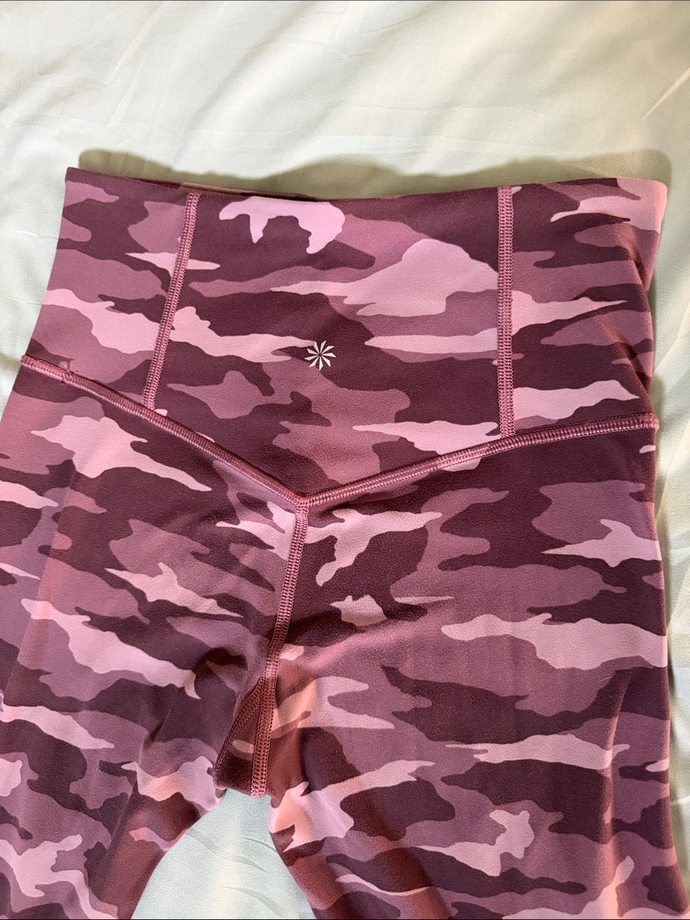 Athleta camouflage legging size extra small I2